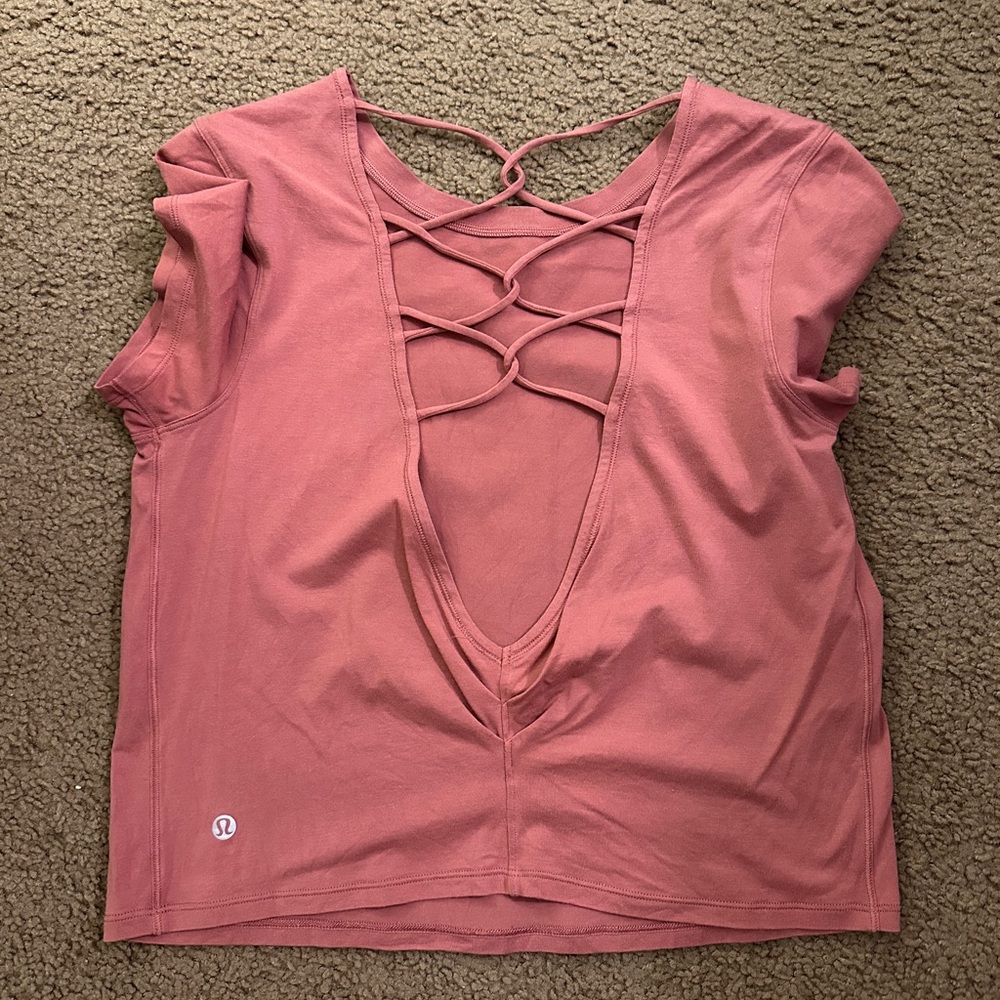 Lululemon Athletica Pink Crop Blouse with Cut Out Design